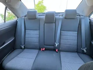 2017 Toyota Camry XLE Auto (Natl)
