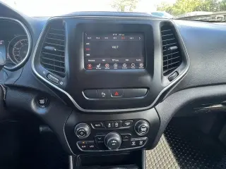 2019 Jeep Cherokee Latitude Plus 4x4