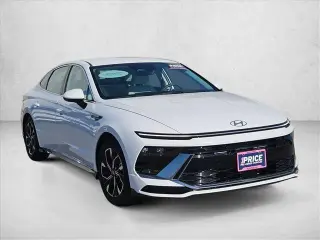 Hyundai SONATA 2025 SEL Sedán 4 puertas