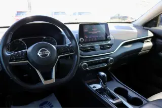 2020 Nissan Altima