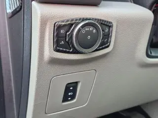 Ford F-150 2016 4x4 XLT 4p SuperCrew 5.5 ft. CB