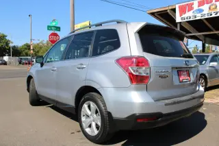 2016 Subaru Forester 4dr CVT 2.5i Limited PZEV