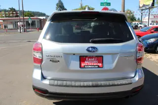 2016 Subaru Forester 4dr CVT 2.5i Limited PZEV