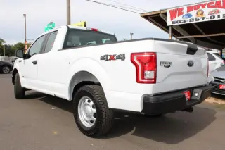 2017 Ford F-150 Supercab 145" XL 4WD