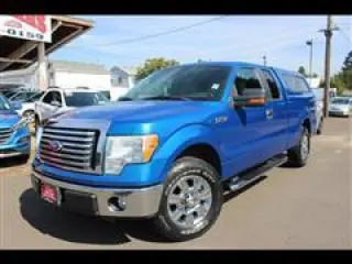 2013 Ford F-150 4WD SuperCab 145" STX
