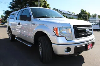 2013 Ford F-150 4WD SuperCab 145" STX