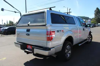 2013 Ford F-150 4WD SuperCab 145" STX
