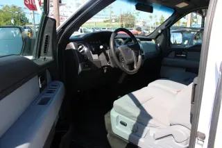 2012 Ford F-150 2WD SuperCab 145" XLT