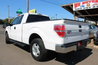2012 Ford F-150 2WD SuperCab 145" XLT