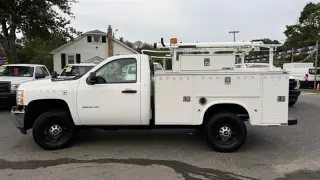 2013 Chevrolet Silverado 2500HD 2WD Reg Cab 133.7" Work Truck