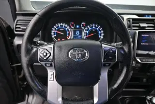 Toyota 4Runner 2018 4x4 SR5 Premium 4dr SUV