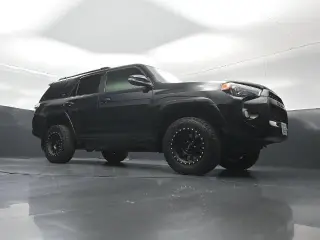 Toyota 4Runner 2018 4x4 SR5 Premium 4dr SUV