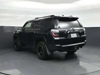 Toyota 4Runner 2018 4x4 SR5 Premium 4dr SUV