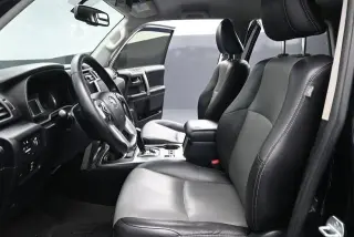 Toyota 4Runner 2018 4x4 SR5 Premium 4dr SUV