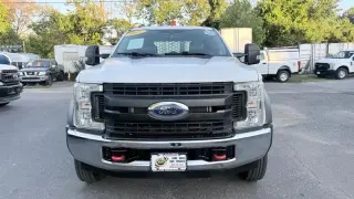 2017 Ford F-450 SD XL 2WD Crew Cab 179" WB 60" CA