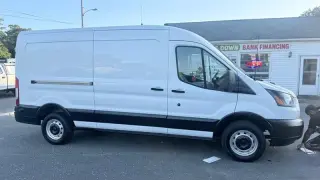 2018 Ford Transit T-250 148" Med Rf 9000 GVWR Sliding RH Dr