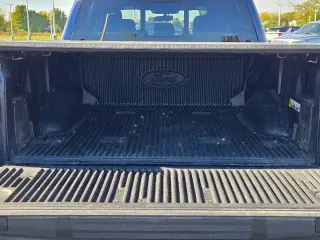 Ford F-150 2024 4x4 XLT 4p SuperCrew 6.5 ft. CB Nuevo