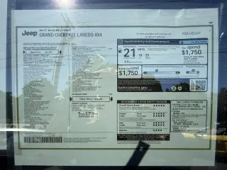 2017 Jeep Grand Cherokee LAREDO