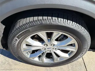 Ford Explorer 2023 AWD XLT 4dr SUV
