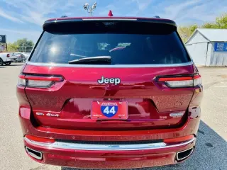 2021 Jeep Grand Cherokee L Overland 4WD
