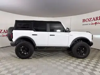 Ford Bronco 2022 4x4 Base Advanced 4dr SUV