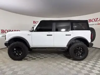 Ford Bronco 2022 4x4 Base Advanced 4dr SUV