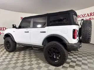 Ford Bronco 2022 4x4 Base Advanced 4dr SUV