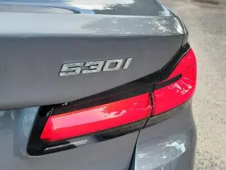 Sedán BMW Serie 5 2021 530i 4 puertas