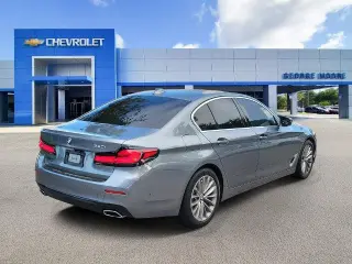 Sedán BMW Serie 5 2021 530i 4 puertas
