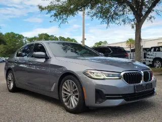 Sedán BMW Serie 5 2021 530i 4 puertas