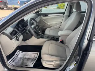 2017 Volkswagen Passat 1.8T S Auto
