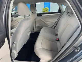 2017 Volkswagen Passat 1.8T S Auto