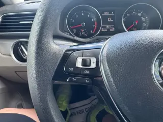 2017 Volkswagen Passat 1.8T S Auto