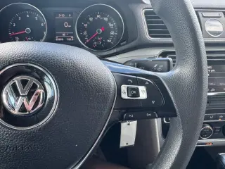 2017 Volkswagen Passat 1.8T S Auto