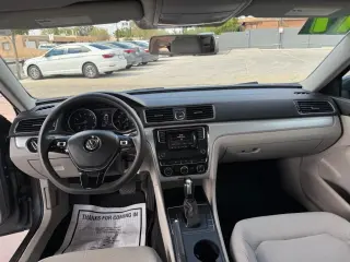 2017 Volkswagen Passat 1.8T S Auto