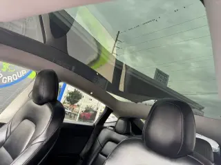 2022 Tesla Model Y Performance AWD