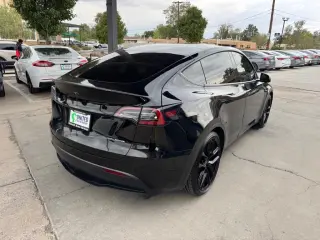 2022 Tesla Model Y Performance AWD