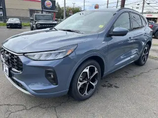 Ford Escape 2023 AWD ST-Line Select 4dr SUV