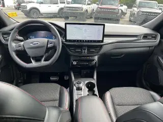Ford Escape 2023 AWD ST-Line Select 4dr SUV