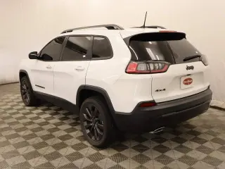 Jeep Cherokee 2021 4x4 Latitude Lux 4dr SUV