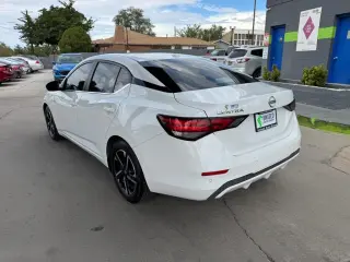 2024 Nissan Sentra SV CVT