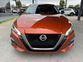 2019 Nissan Altima 2.5 SR AWD Sedan