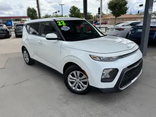 2022 Kia Soul LX IVT
