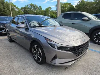 Hyundai ELANTRA 2023 SEL 4dr Sedán