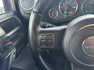 2017 Jeep Wrangler Unlimited Sahara 4x4