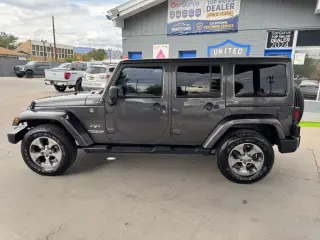 2017 Jeep Wrangler Unlimited Sahara 4x4