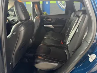 2018 Jeep Cherokee Latitude Plus FWD