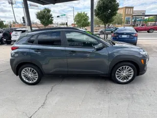2019 Hyundai Kona SEL Auto FWD