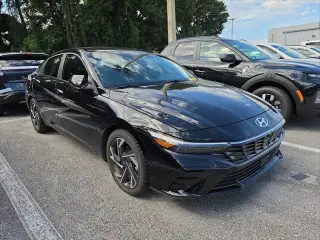 Hyundai ELANTRA 2024 Limited 4dr Sedán