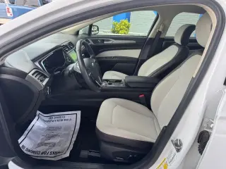 2019 Ford Fusion SE FWD